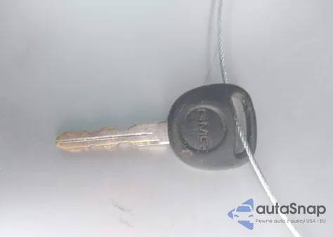 2005 GMC Sierra 1500 Work Truck z USA, uszkodzony, nr VIN 1GTEC14X25Z171247